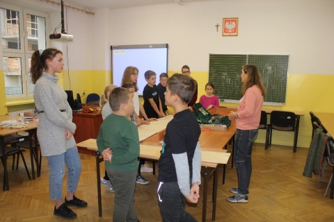 Warsztaty dla dzieci „Zabawy z drewnem” 1