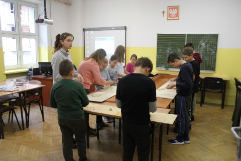 Warsztaty dla dzieci „Zabawy z drewnem” 1