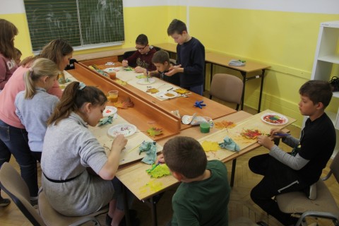 Warsztaty dla dzieci „Zabawy z drewnem” 1