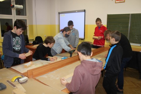 Warsztaty dla dzieci „Zabawy z drewnem” 3