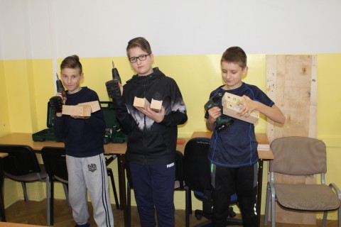 Warsztaty dla dzieci „Zabawy z drewnem” 3