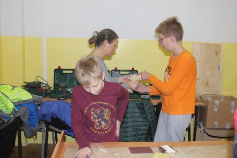 Warsztaty dla dzieci „Zabawy z drewnem” 4