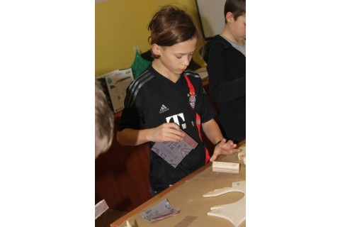 WARSZTATY DLA DZIECI „ZABAWY Z DREWNEM” 5