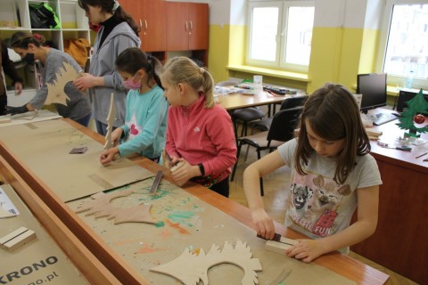 WARSZTATY DLA DZIECI „ZABAWY Z DREWNEM” 5