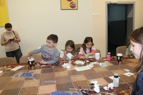 Warsztaty dla dzieci „Niespodzianka dla babci i dziadka”