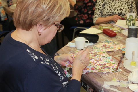 Warsztaty decoupage dla seniora