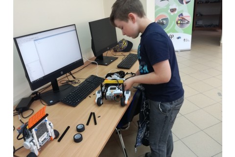 Warsztaty z robotyki dla dzieci 4