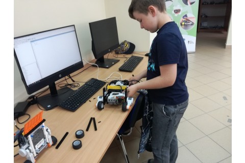 Warsztaty z robotyki dla dzieci 4