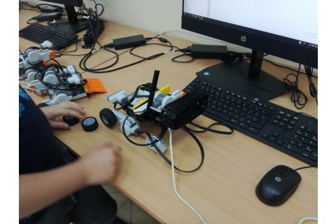 Warsztaty z robotyki dla dzieci 4