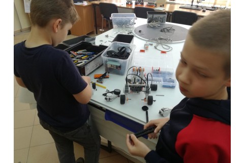 Warsztaty z robotyki dla dzieci 4
