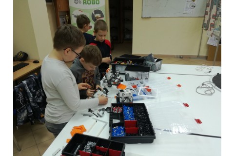 Warsztaty z robotyki dla dzieci 4