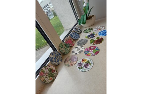 Warsztaty decoupage - podkładki z płyt CD