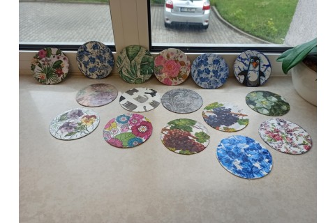 Warsztaty decoupage - podkładki z płyt CD