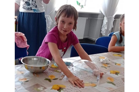 WARSZTATY KREATYWNE DLA DZIECI 7+ „SLIME”