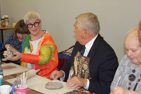 Warsztaty z garncarstwa dla seniorów