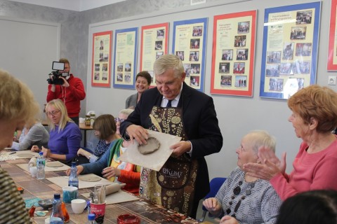 Warsztaty z garncarstwa dla seniorów