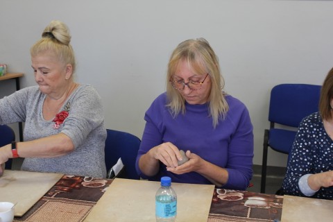 Warsztaty z garncarstwa dla seniorów