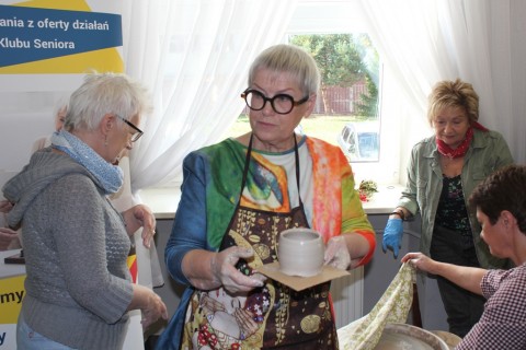 Warsztaty z garncarstwa dla seniorów