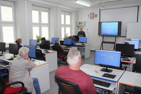 Warsztaty komputerowe dla seniorów