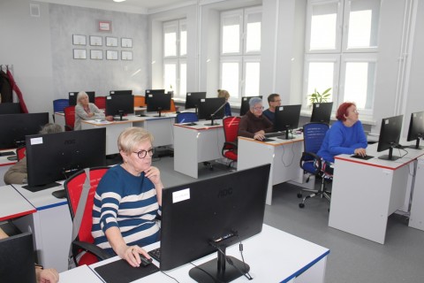 Warsztaty komputerowe dla seniorów