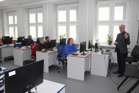 Warsztaty komputerowe dla seniorów