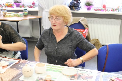 Warsztaty z garncarstwa dla seniorów cz. II