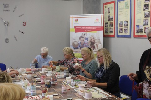 Warsztaty z garncarstwa dla seniorów cz. II