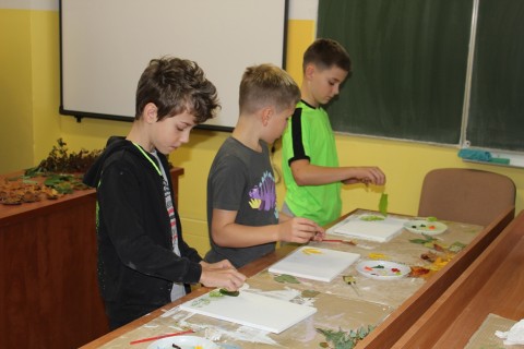 Warsztaty dla dzieci „Zabawy z drewnem” 2