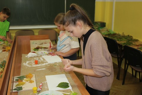 Warsztaty dla dzieci „Zabawy z drewnem” 2