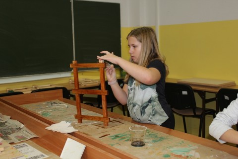 Warsztaty dla dzieci „Zabawy z drewnem” 4