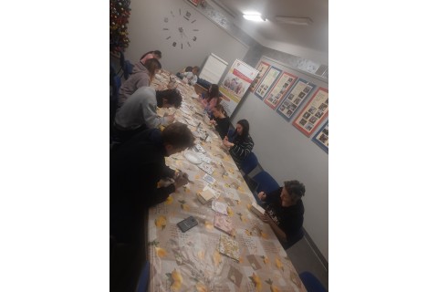 Warsztaty integracyjne decoupage 