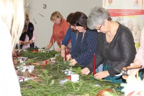 Warsztaty florystyczne - stroik świąteczny