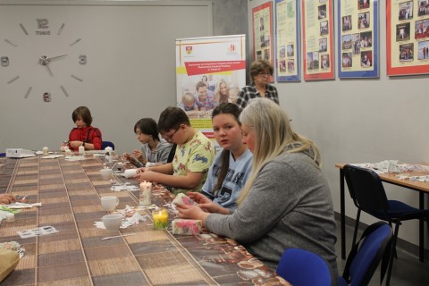 Warsztaty rodzinne - świeca na walentynki