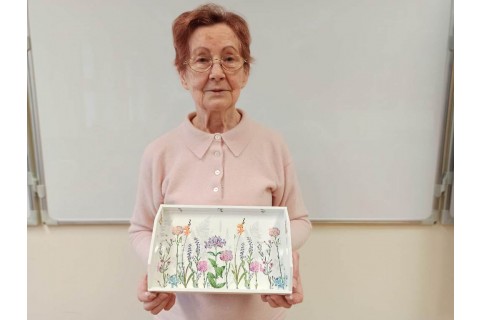 Warsztaty decoupage dla seniora - taca