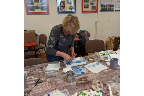 Warsztaty decoupage dla seniora - taca