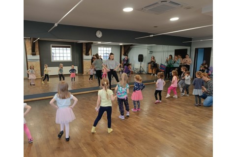 Zajęcia Rytmodance dla dzieci 4-5,5 lat