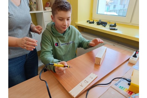 Warsztaty dla dzieci 10+ „Zabawy z drewnem” 2