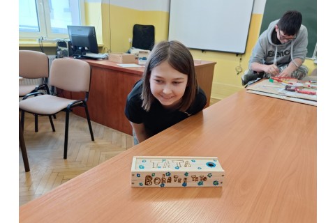 Warsztaty dla dzieci 10+ „Zabawy z drewnem” 2