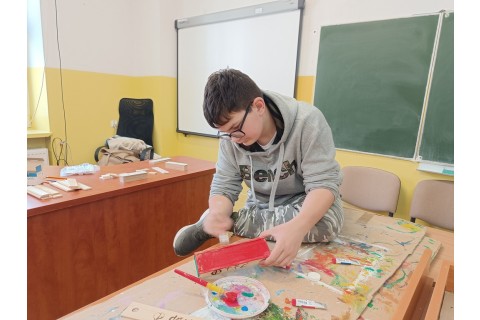 Warsztaty dla dzieci 10+ „Zabawy z drewnem” 2