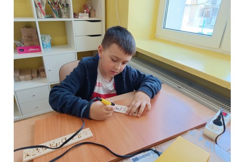 Warsztaty dla dzieci 10+ „Zabawy z drewnem” 2