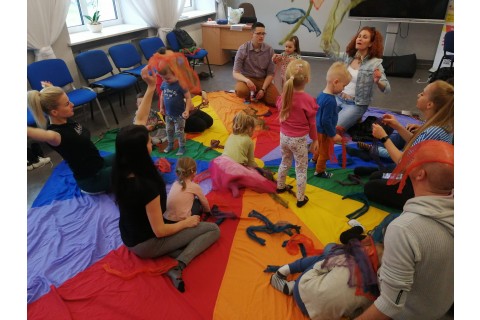 Zajęcia umuzykalniające dla dzieci w wieku 2-3 lata 18.05.2023 r