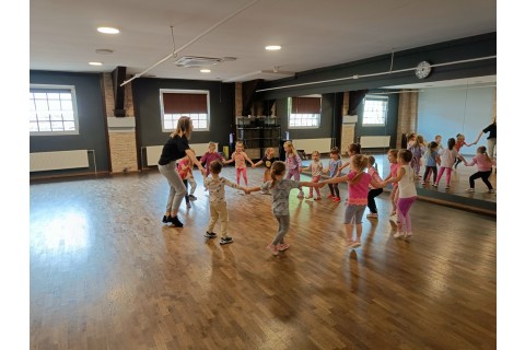 Zajęcia Rytmodance dla dzieci 4-5,5 lat cz. 4