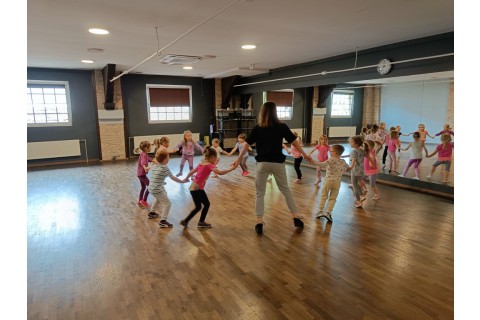 Zajęcia Rytmodance dla dzieci 4-5,5 lat cz. 4