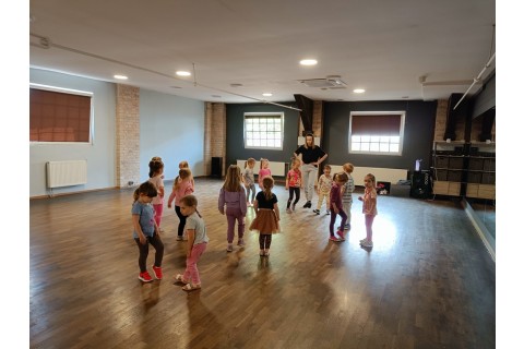 Zajęcia Rytmodance dla dzieci 4-5,5 lat cz. 4
