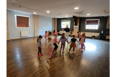 Zajęcia Rytmodance dla dzieci 4-5,5 lat cz. 4