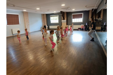 Zajęcia Rytmodance dla dzieci 4-5,5 lat cz. 4