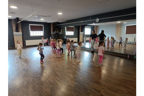Zajęcia Rytmodance dla dzieci 4-5,5 lat cz. 4