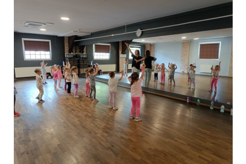 Zajęcia Rytmodance dla dzieci 4-5,5 lat cz. 4