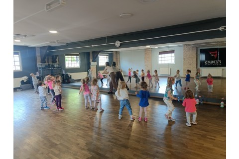 Zajęcia Rytmodance dla dzieci 4-5,5 lat cz. 5