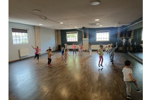 Zajęcia Rytmodance dla dzieci 4-5,5 lat cz. 5